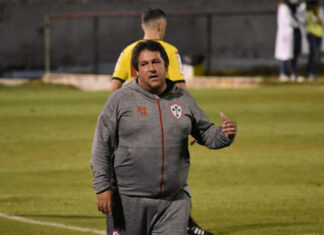 OPINIÃO: Obrigado pelo título da Copa Paulista, Marchiori, mas chega!