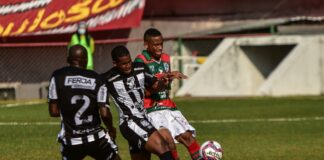 Patrick em ação contra a Inter de Limeira