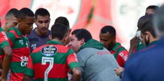 Fernando Marchiori durante o jogo contra o Caxias