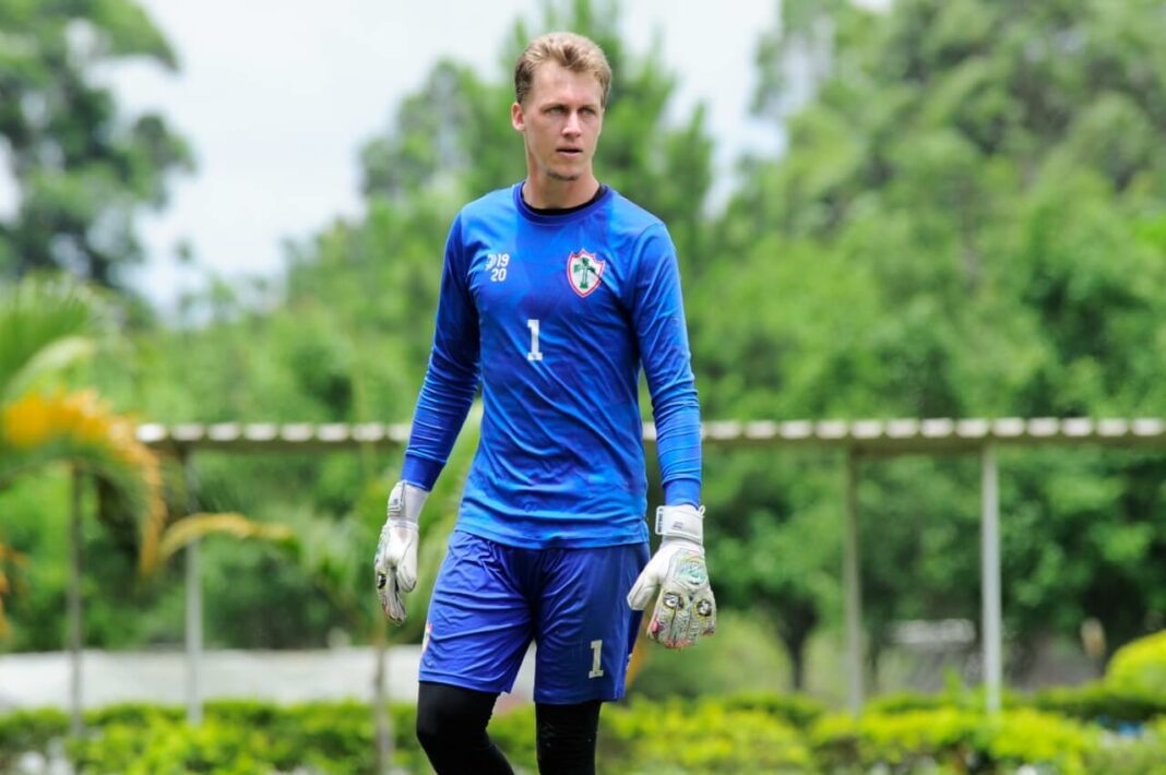 david-becker-goleiro-treino