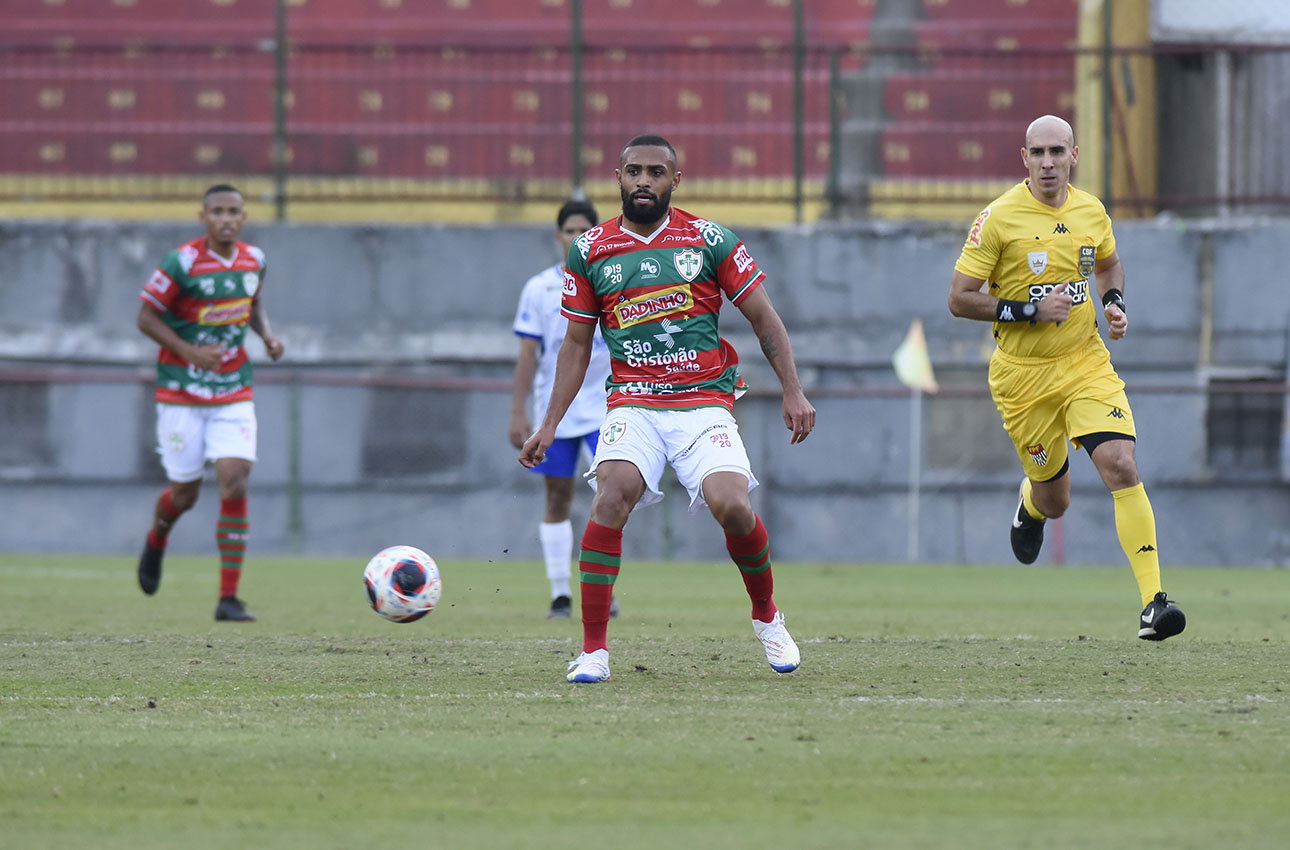 Jogos de futebol hoje, quarta-feira, 28; onde assistir ao vivo e