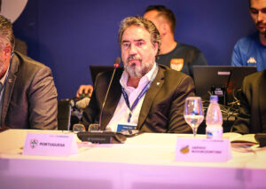 Bourgeois rasga elogios a Castanheira e ressalta sua importância para a SAF da Lusa