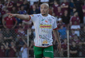 Portuguesa oficializa venda de Fabrício ao Toluca, do México