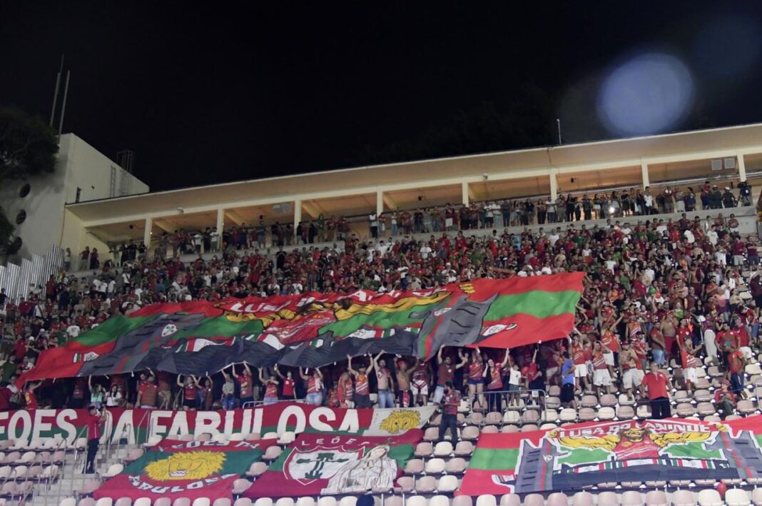 torcida-lusa-corinthians-2