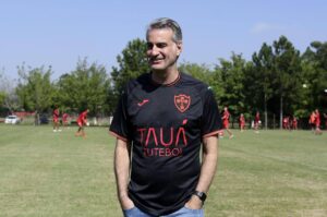 CEO da SAF da Portuguesa reconhece erros e aponta falta de tempo para planejamento