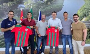 Portuguesa se reúne com prefeitura e se aproxima de estádio em Santana de Parnaíba