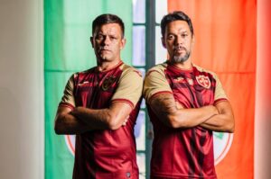 Lusa revela novos uniformes; 3ª camisa homenageia Aljubarrota