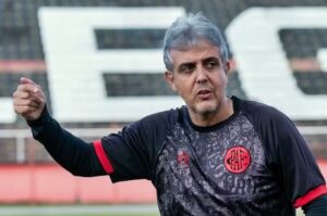 Lusa derruba mais um treinador na Série D