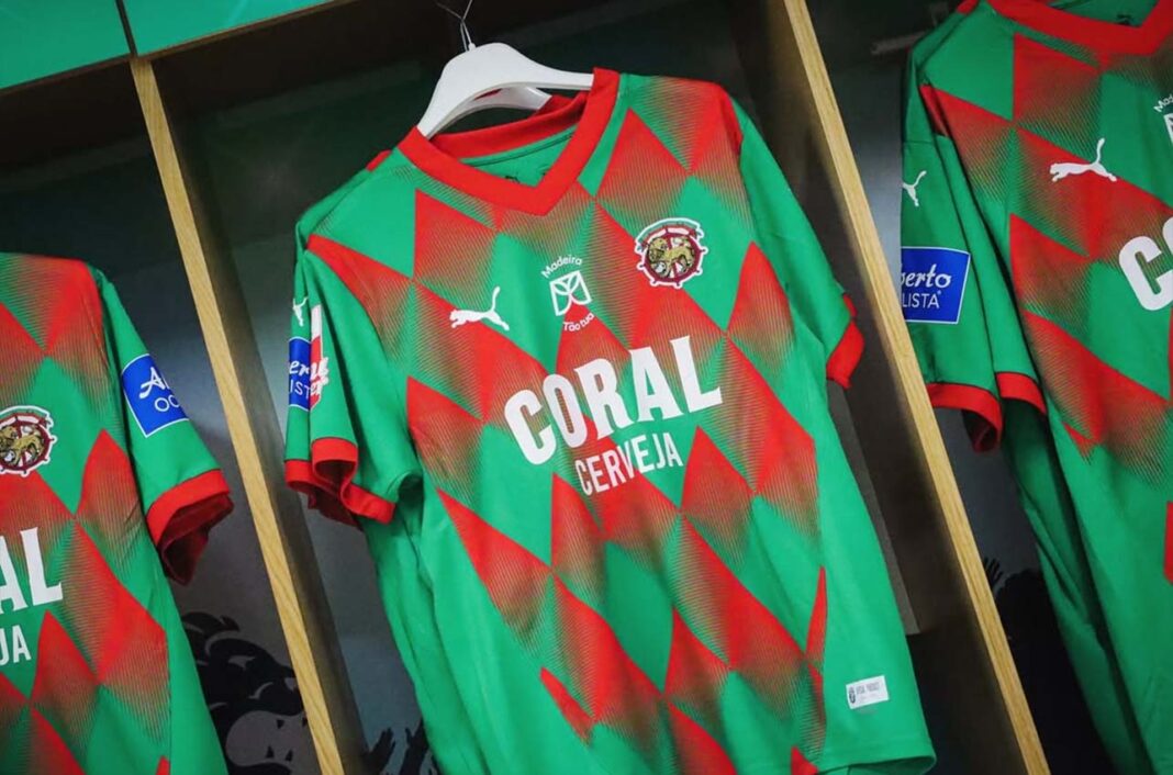 Marítimo camisa