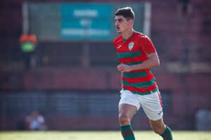 Zagueiro do sub-20 destaca força coletiva da Portuguesa antes de duelo contra o Corinthians