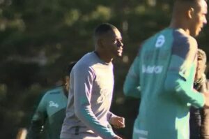 Apalavrado com o Juventude, Hudson já treina no novo clube