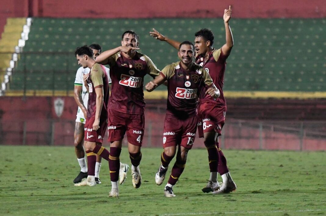 taua-lusa-porto-vitoria-es