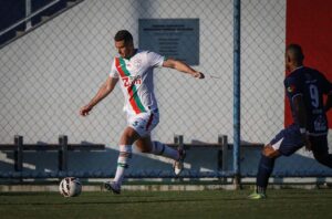 Últimas da Portuguesa: diretoria analisa situação de dupla, Cristiano deve deixar a Lusa e mais