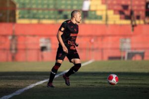 Atacante Fabrício tem rescisão publicada no BID e não joga mais pela Lusa