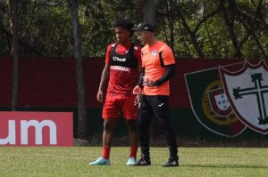 Keven comemora sequência pela Lusa: “Uma honra vestir essa camisa”