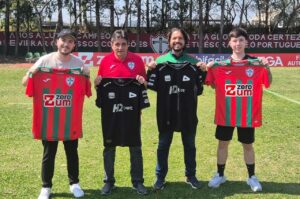 Portuguesa recebe visita de equipe de E-Sports no CT do Parque Ecológico