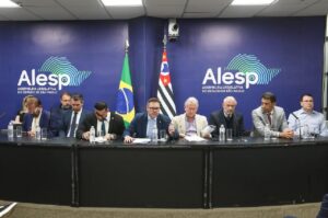 Portuguesa participa de audiência pública sobre venda de bebidas em estádios