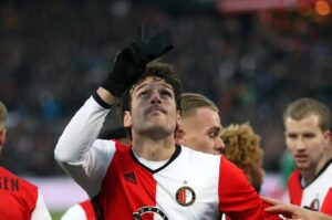 Portuguesa está próxima de acertar com zagueiro do futebol europeu