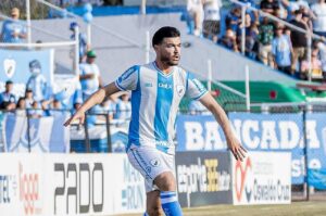 Emprestado pela Lusa, Cristiano dá assistência em jogo do acesso do Londrina à Série B