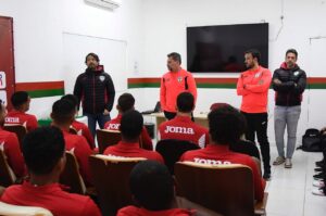 Elenco da Portuguesa se reapresenta e inicia trabalhos sob comando do novo treinador