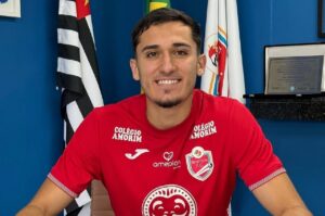 Ex-lateral da base da Portuguesa é anunciado pelo Ibrachina