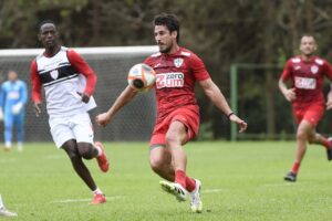 Gabriel Pires valoriza período inicial de treinos e destaca aprendizado com Fábio Matias