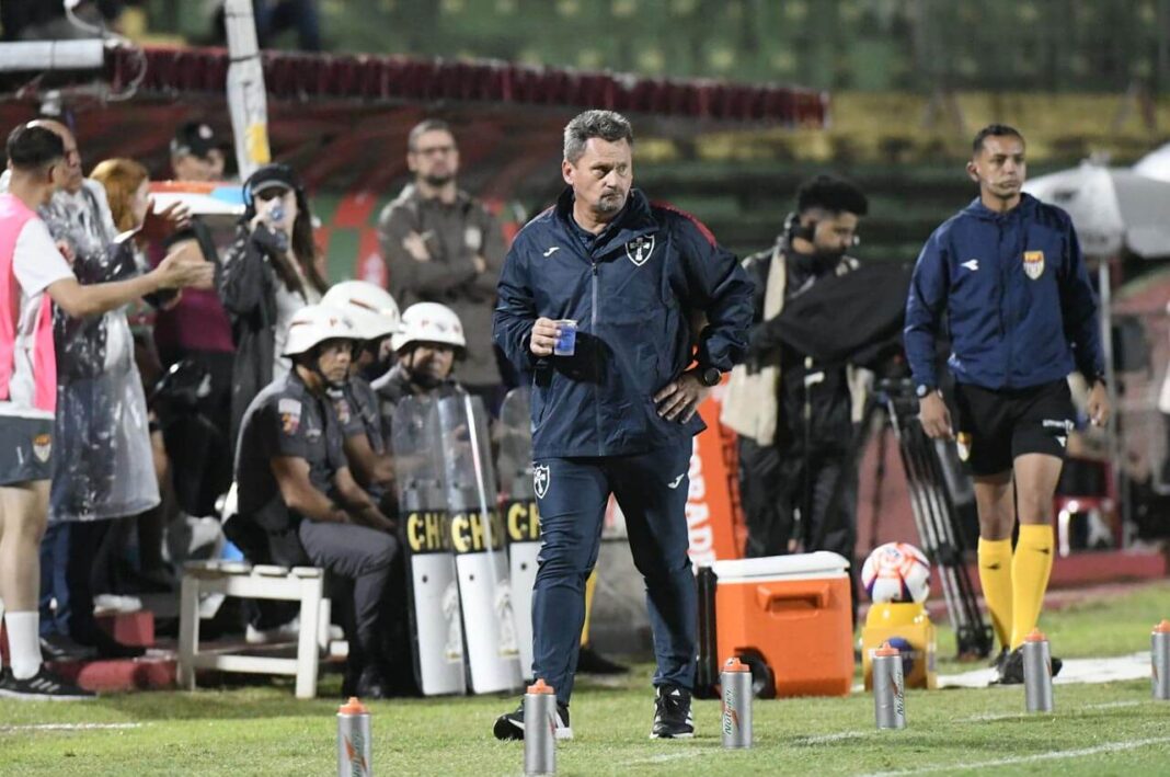 fabio-matias-lusa-corinthians-3