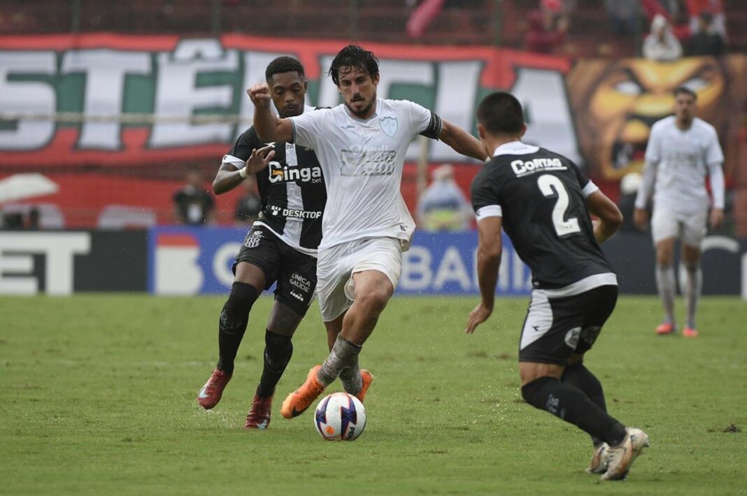 gabriel-pires-lusa-ponte-preta-2
