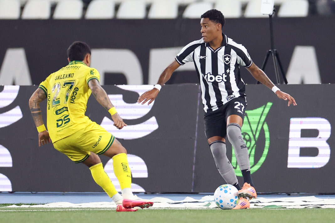 caio-roque-botafogo-mirassol