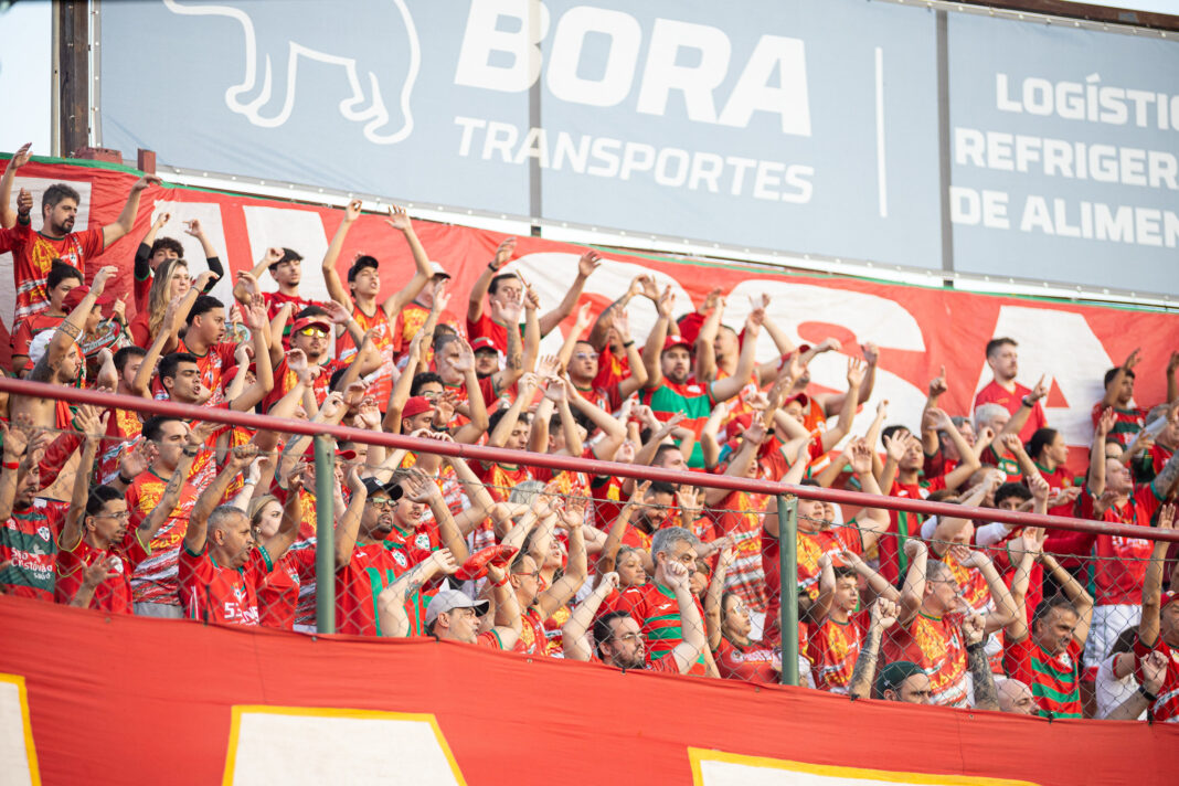 torcida-agua-santa-caninde