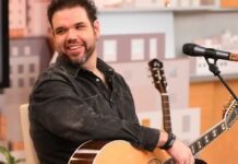 Rodrigo Leal fará tributo a Roberto Leal na Adega Julina da Portuguesa