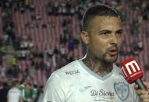 Thiaguinho pede reação da Lusa após derrota e convoca torcida para jogo de volta